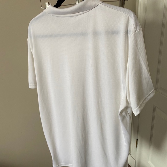 Old Navy Active Polo - Picture 5 of 10